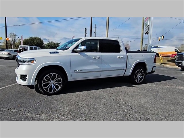 2026 Ram 1500 Tungsten Crew Cab 4x4 5'7" Box
