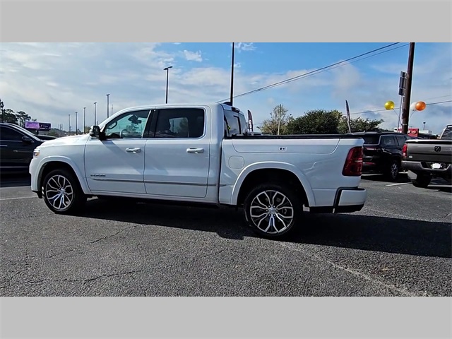 2026 Ram 1500 Tungsten Crew Cab 4x4 5'7" Box