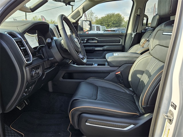 2026 Ram 1500 Tungsten Crew Cab 4x4 5'7" Box