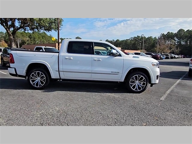 2026 Ram 1500 Tungsten Crew Cab 4x4 5'7" Box
