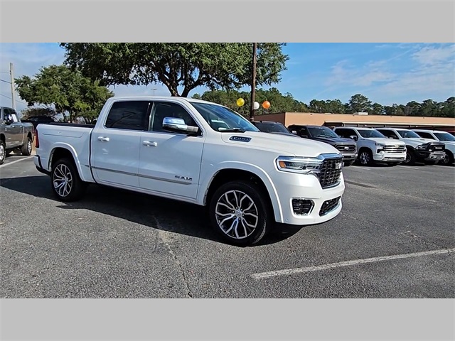 2026 Ram 1500 Tungsten Crew Cab 4x4 5'7" Box