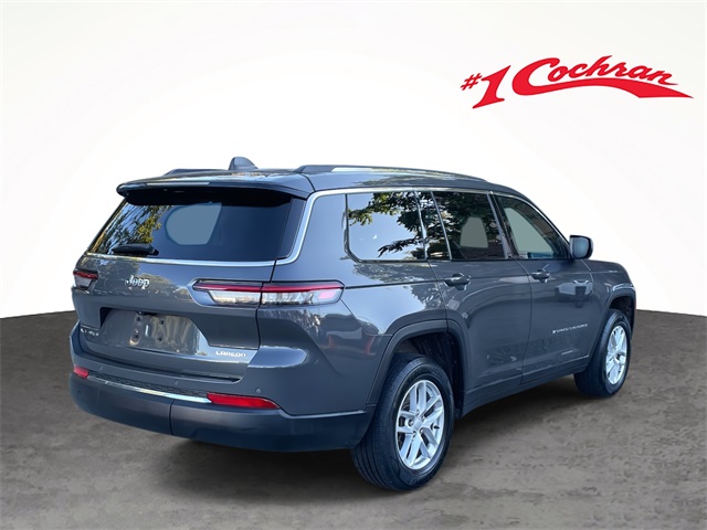 2023 Jeep Grand Cherokee Laredo photo 3
