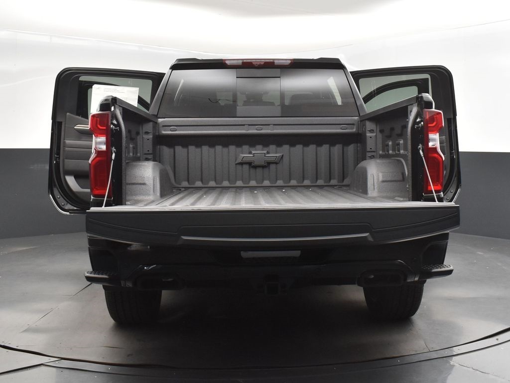 2026 Black Chevrolet Silverado 1500 High Country 4X4 Truck