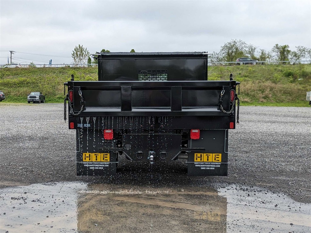 2024 Ram 3500 Tradesman photo 3