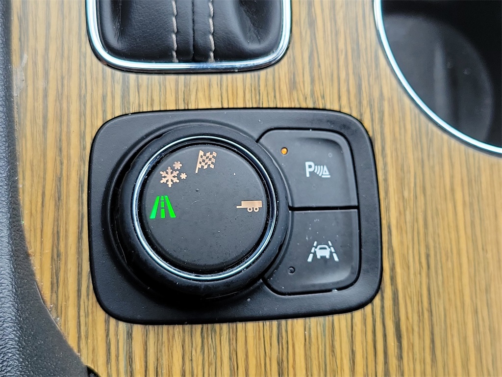 used 2017 GMC Acadia car, priced at $15,998