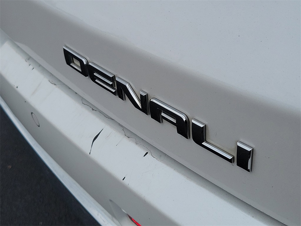 used 2017 GMC Acadia car, priced at $15,998