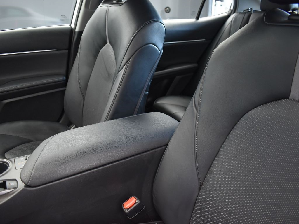 2023 Pearl Toyota Camry XSE FWD Sedan