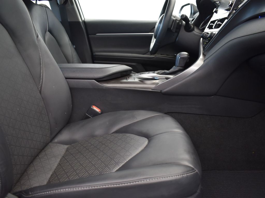 2023 Pearl Toyota Camry XSE FWD Sedan