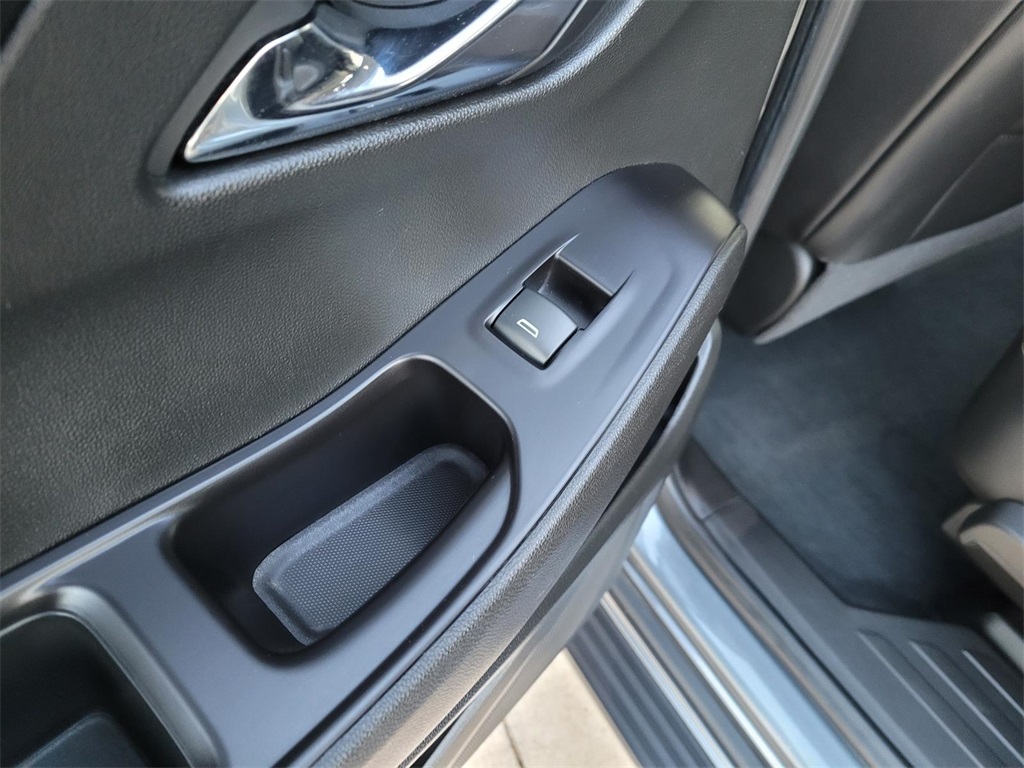 used 2020 Chevrolet Traverse car, priced at $18,700