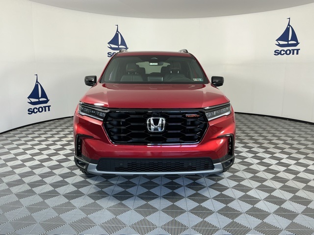 new 2025 Honda Pilot car, priced at $51,350