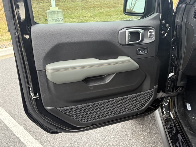 new 2026 Jeep Gladiator car, priced at $53,281