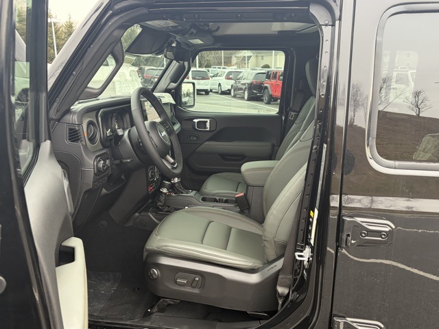 new 2026 Jeep Gladiator car, priced at $53,281