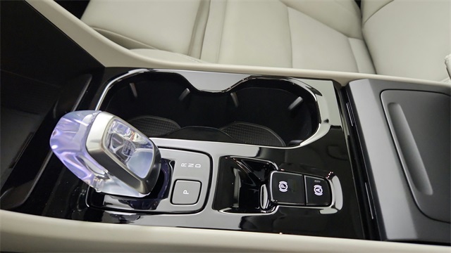 new 2026 Volvo XC40 car, priced at $53,975