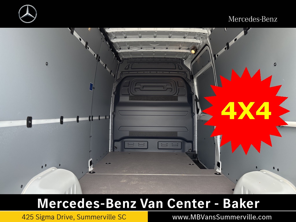 Used 2024 Mercedes-Benz Sprinter 2500 - photo 16