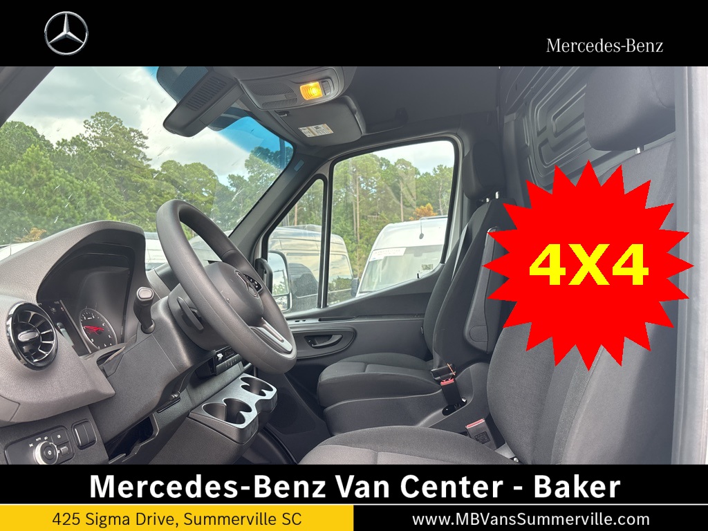 Used 2024 Mercedes-Benz Sprinter 2500 - photo 47