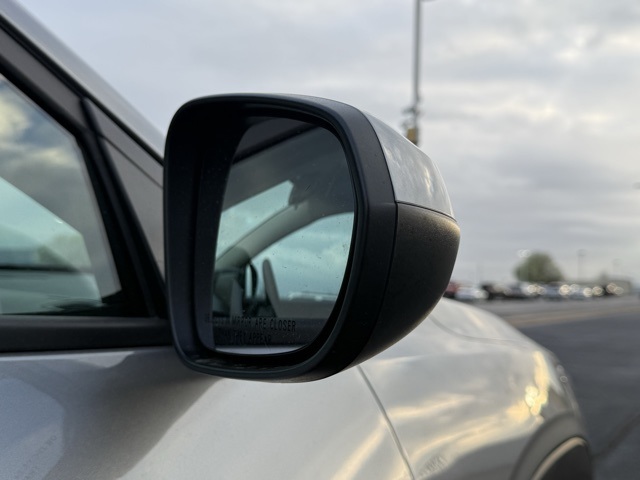 used 2025 Chevrolet Trax car