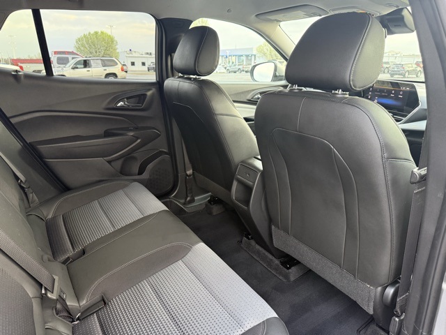 used 2025 Chevrolet Trax car