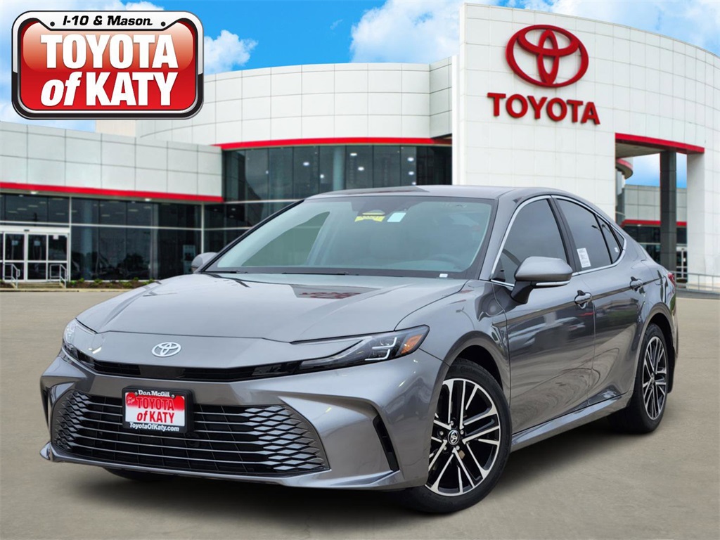 2026 Toyota Camry XLE's photo