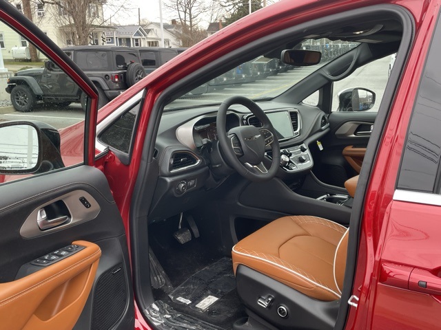 new 2026 Chrysler Pacifica car, priced at $51,469