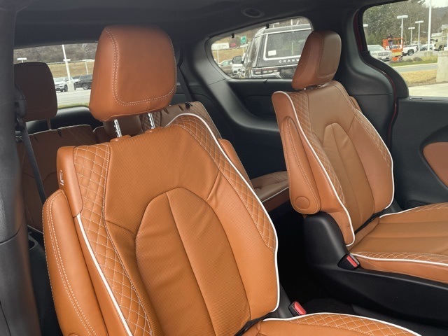 new 2026 Chrysler Pacifica car, priced at $51,469