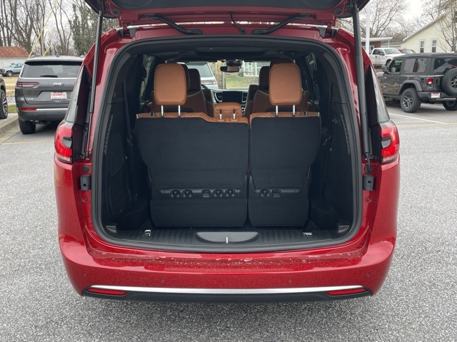 new 2026 Chrysler Pacifica car, priced at $51,469