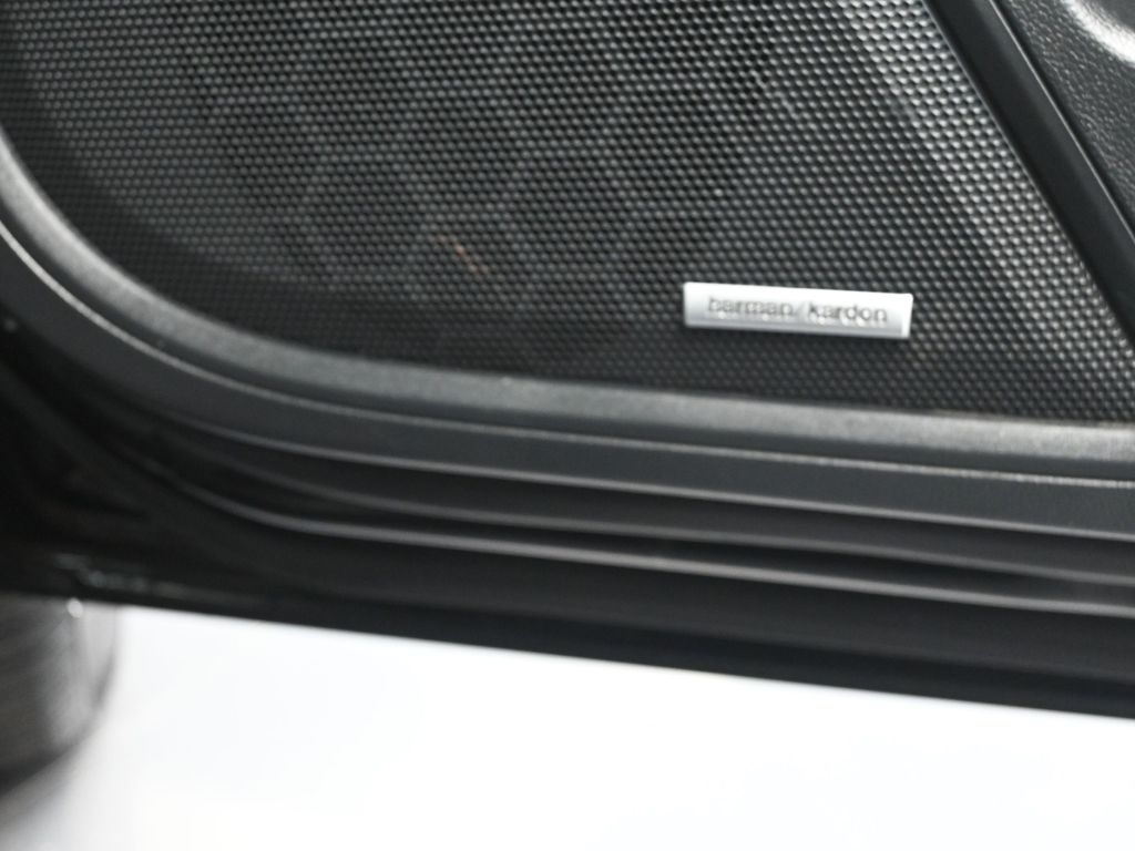 2022 Subaru Legacy Limited photo 35