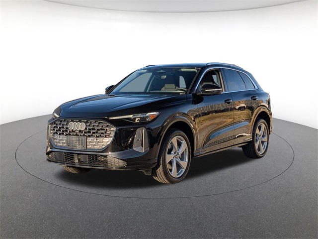 new 2025 Audi Q5 car, priced at $61,300