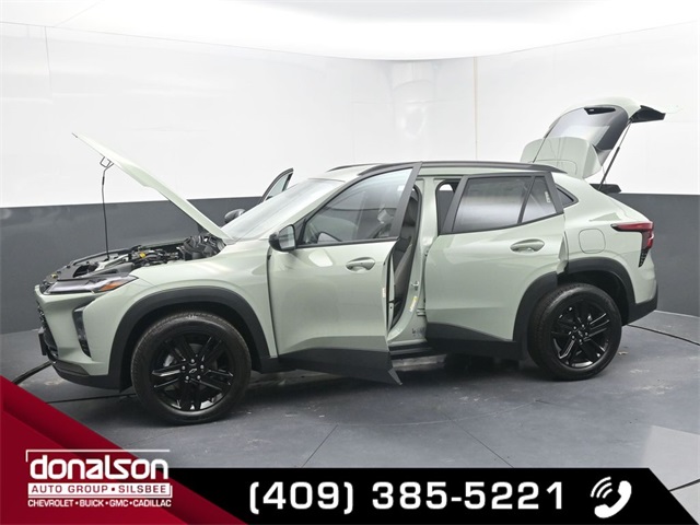 new 2026 Chevrolet Trax car, priced at $28,385