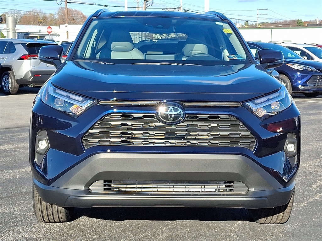2025 Toyota RAV4 XLE Premium photo 2