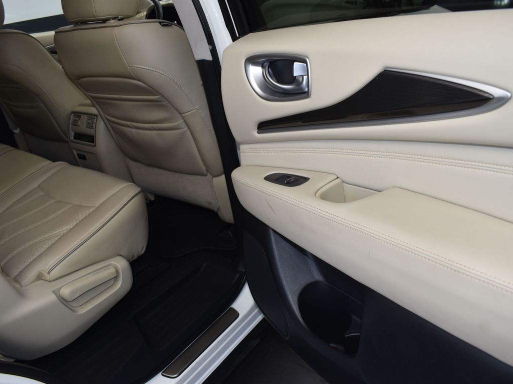 2019 Majestic White INFINITI QX60 LUXE FWD SUV