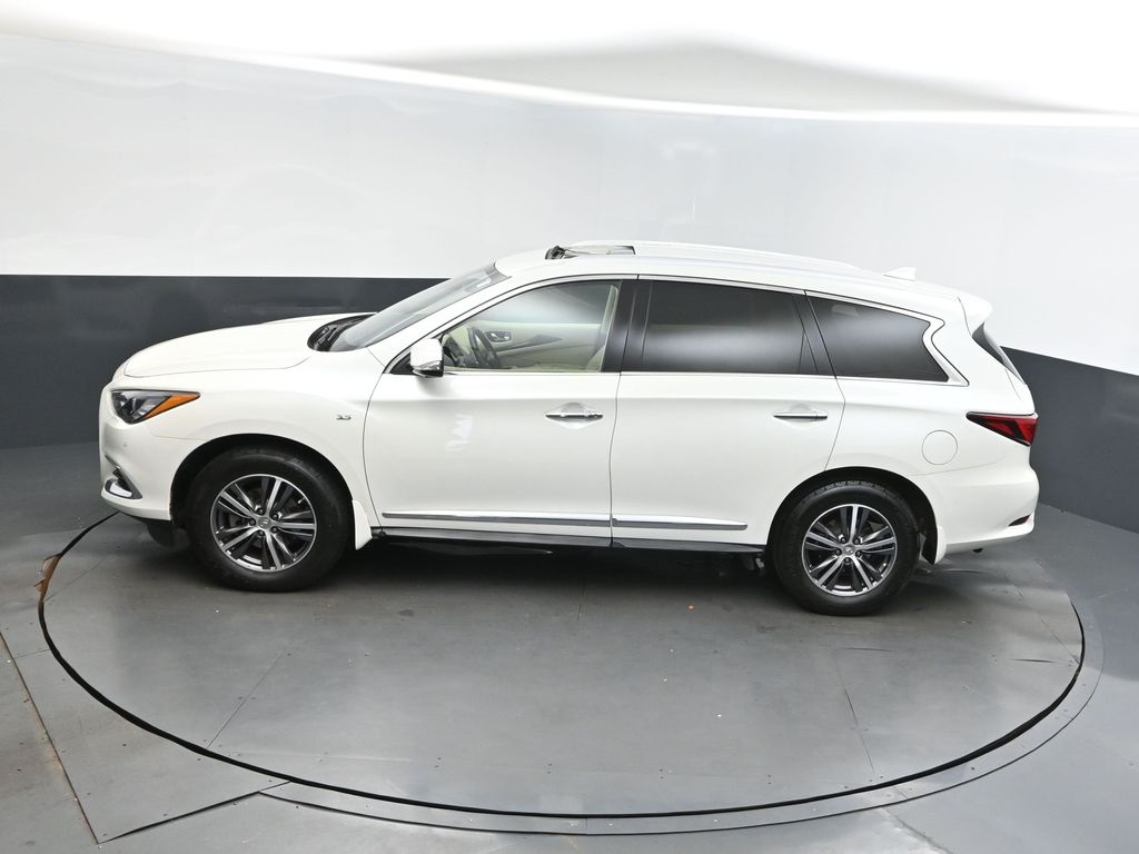 2019 Majestic White INFINITI QX60 LUXE FWD SUV