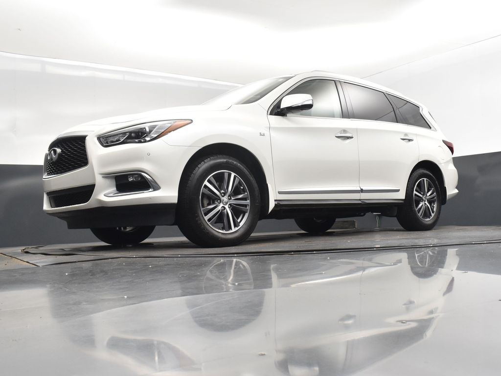 2019 Majestic White INFINITI QX60 LUXE FWD SUV