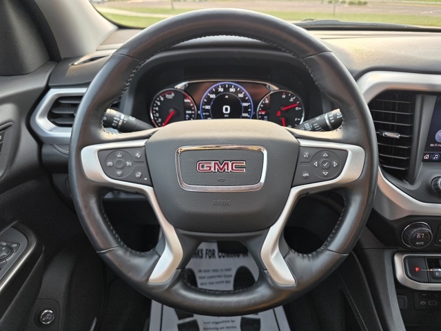 2022 GMC Acadia SLT