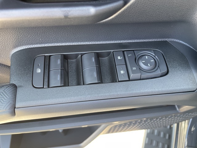 2025 Toyota 4Runner TRD Off-Road photo 14