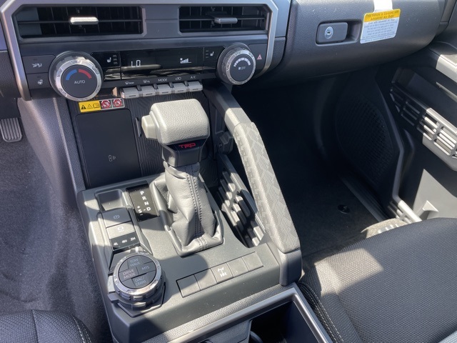 2025 Toyota 4Runner TRD Off-Road photo 20