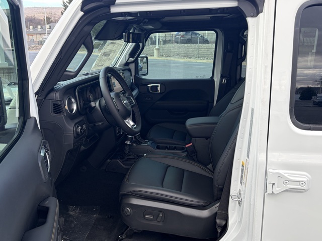 new 2026 Jeep Wrangler car, priced at $46,853