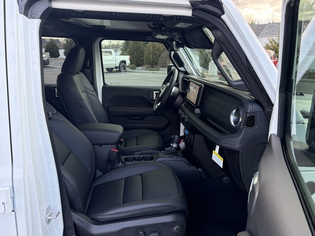 new 2026 Jeep Wrangler car, priced at $46,853