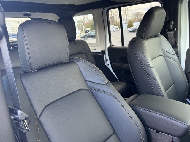 new 2026 Jeep Wrangler car, priced at $46,853