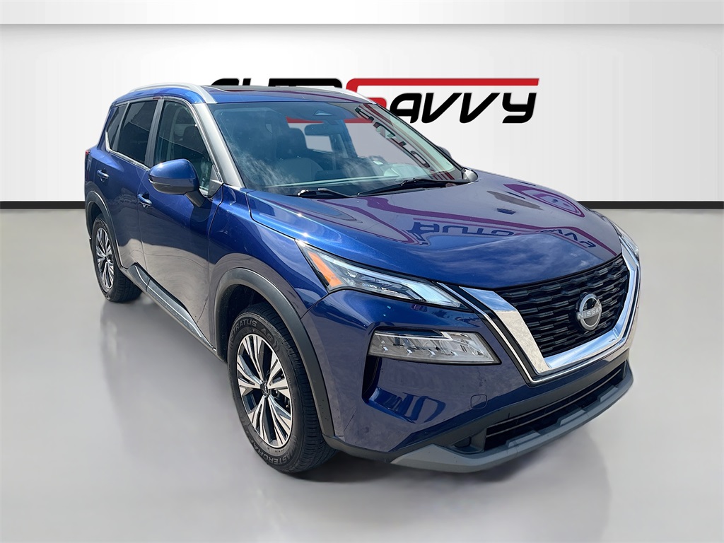 2022 Nissan Rogue SV's photo