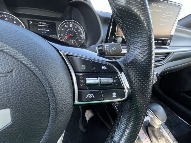 2022 Kia Forte GT-Line photo 18