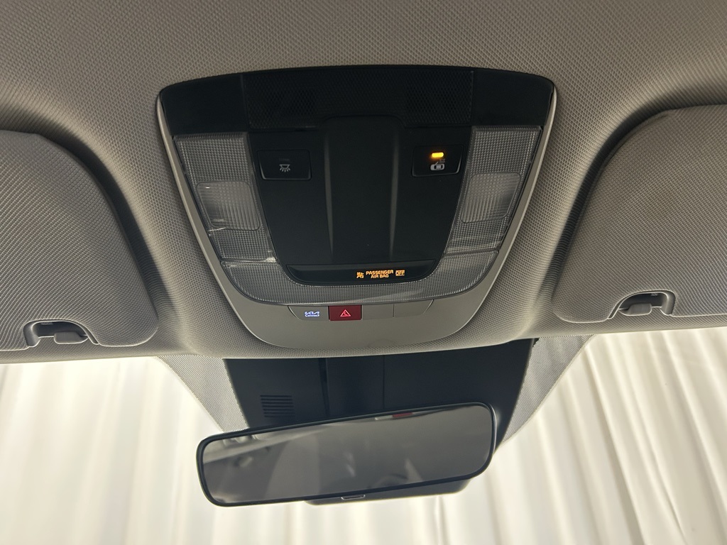 used 2024 Kia Sorento car, priced at $25,475