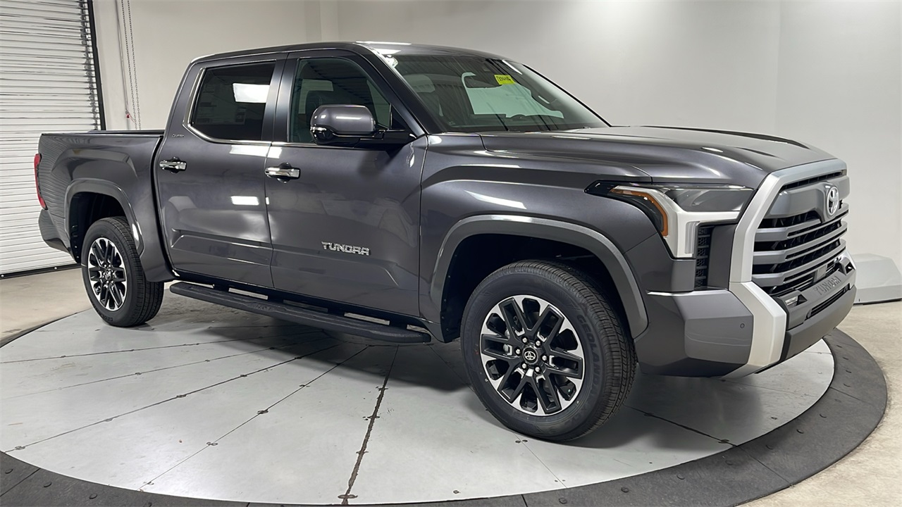 2026 Toyota Tundra Limited CrewMax photo 3