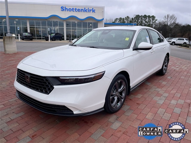 2023 Honda Accord EX's photo