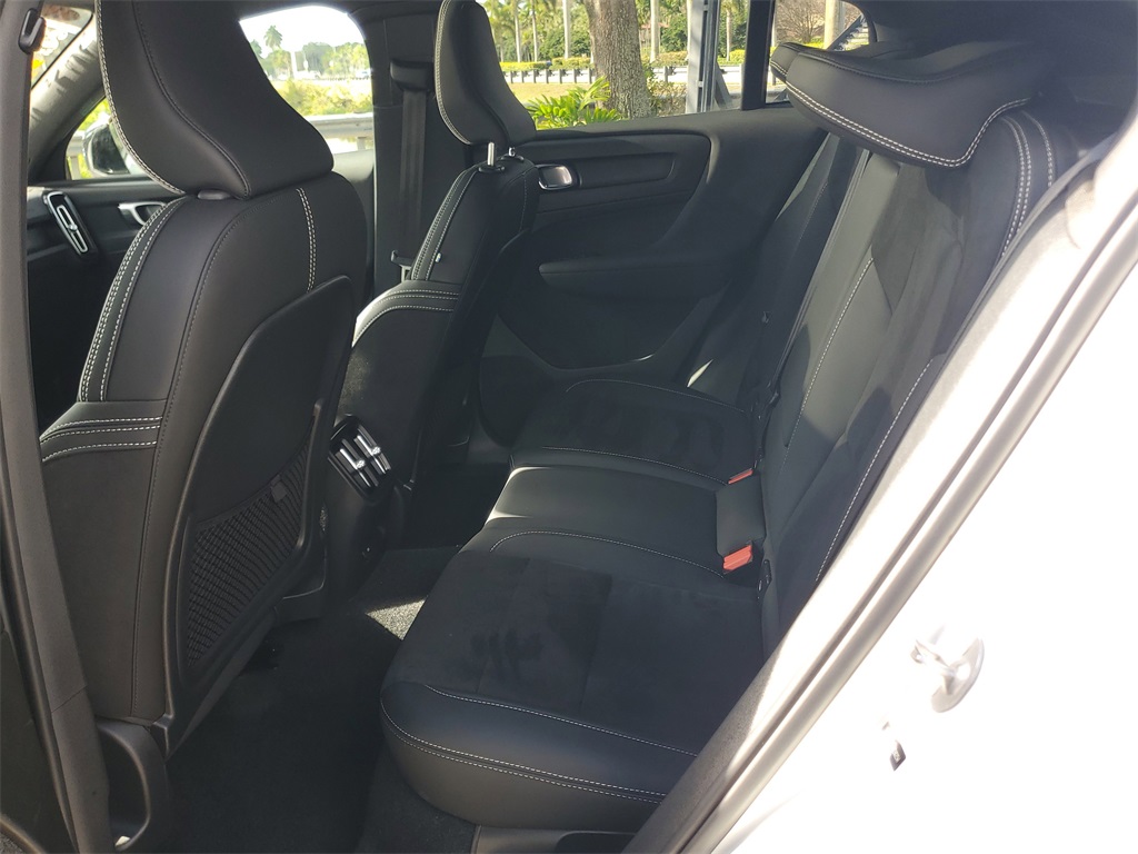 used 2023 Volvo C40 Recharge Pure Electric car, priced at $23,895