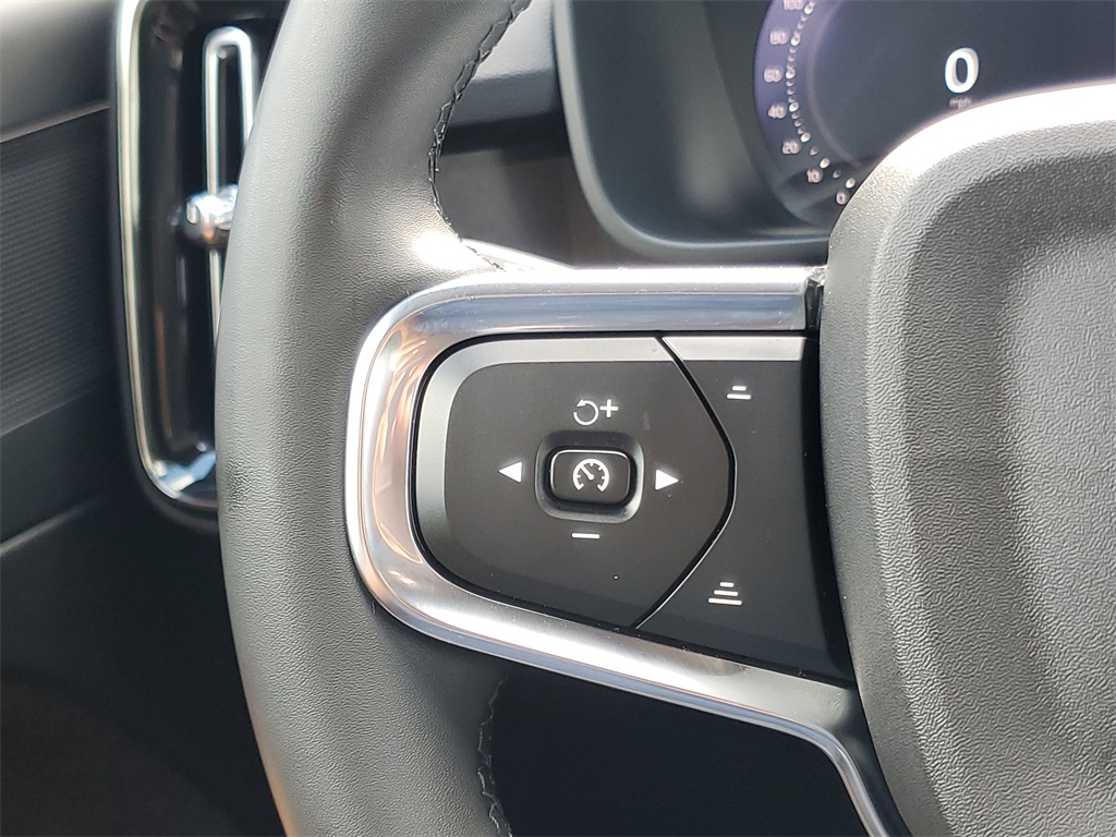 used 2023 Volvo C40 Recharge Pure Electric car, priced at $23,895