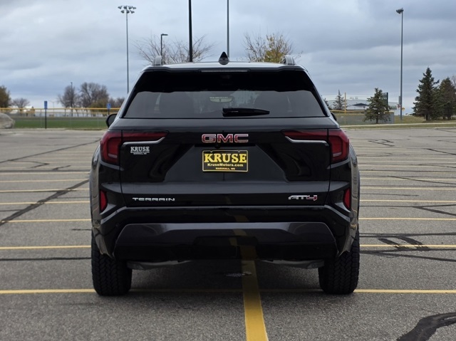 2026 GMC Terrain AWD AT4