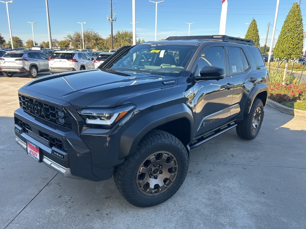 2025 Toyota 4Runner Trailhunter's photo