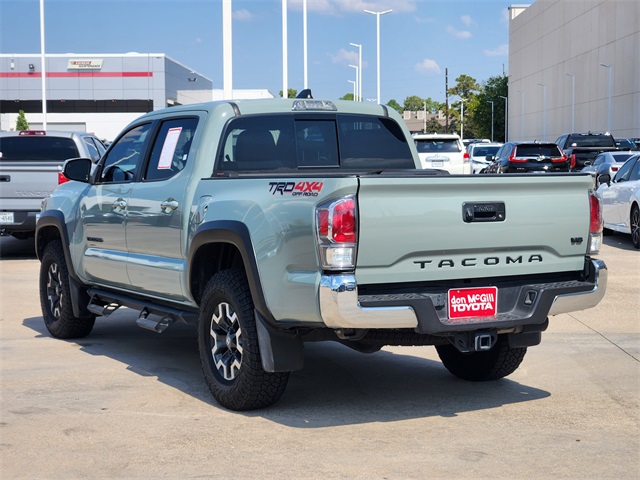 2023 Toyota Tacoma TRD photo 4