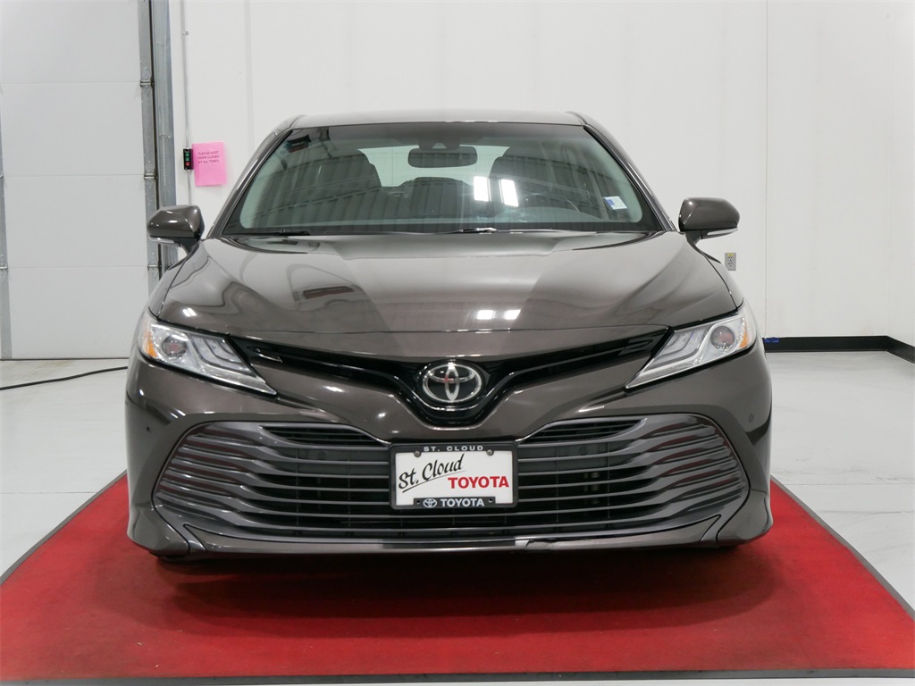 Used 2018 Toyota Camry XLE with VIN 4T1B11HK9JU149059 for sale in Waite Park, Minnesota
