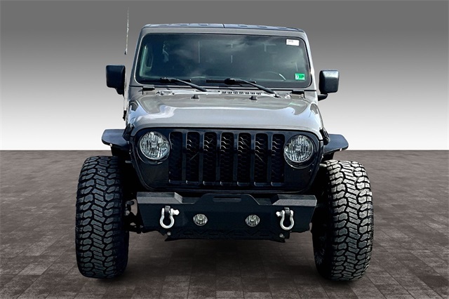 2021 Sting-Gray Clearcoat Jeep Gladiator Willys 4X4 Truck